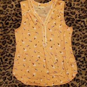 Ice cream sleeveless top